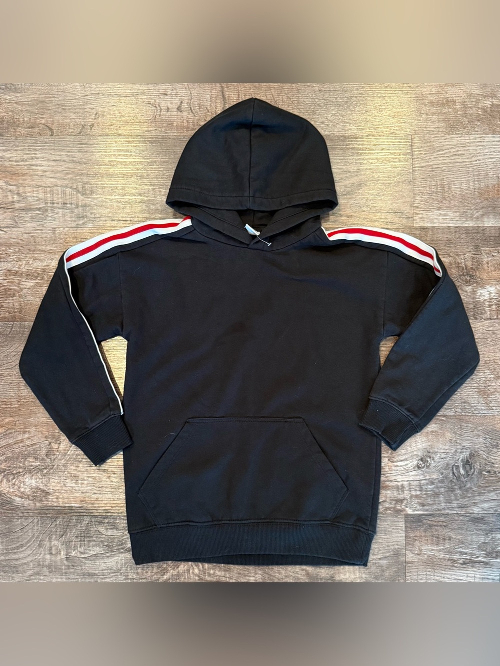 Crazy 8 Boys Black Hooded Sweatshirt Red White Stripes Along Arms Small 5/6